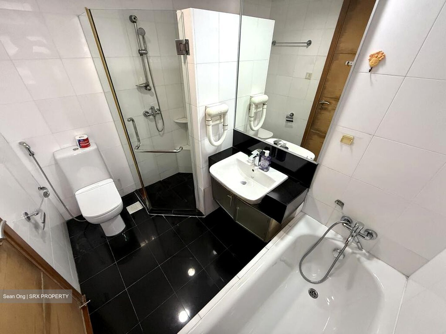 Le Crescendo (D14), Condominium #500601191